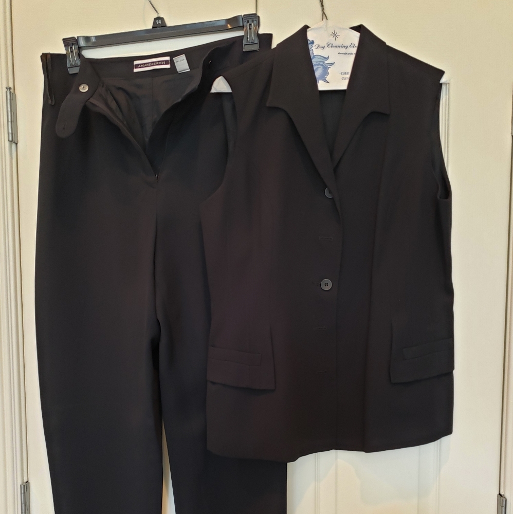 Amanda Smith Suit